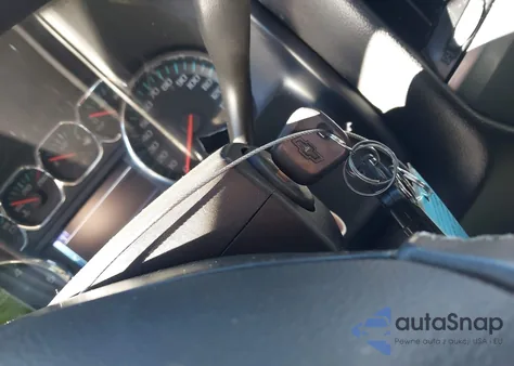 2018 Chevrolet Silverado 1500 1Lt z USA, uszkodzony, nr VIN 3GCUKREC8JG238064